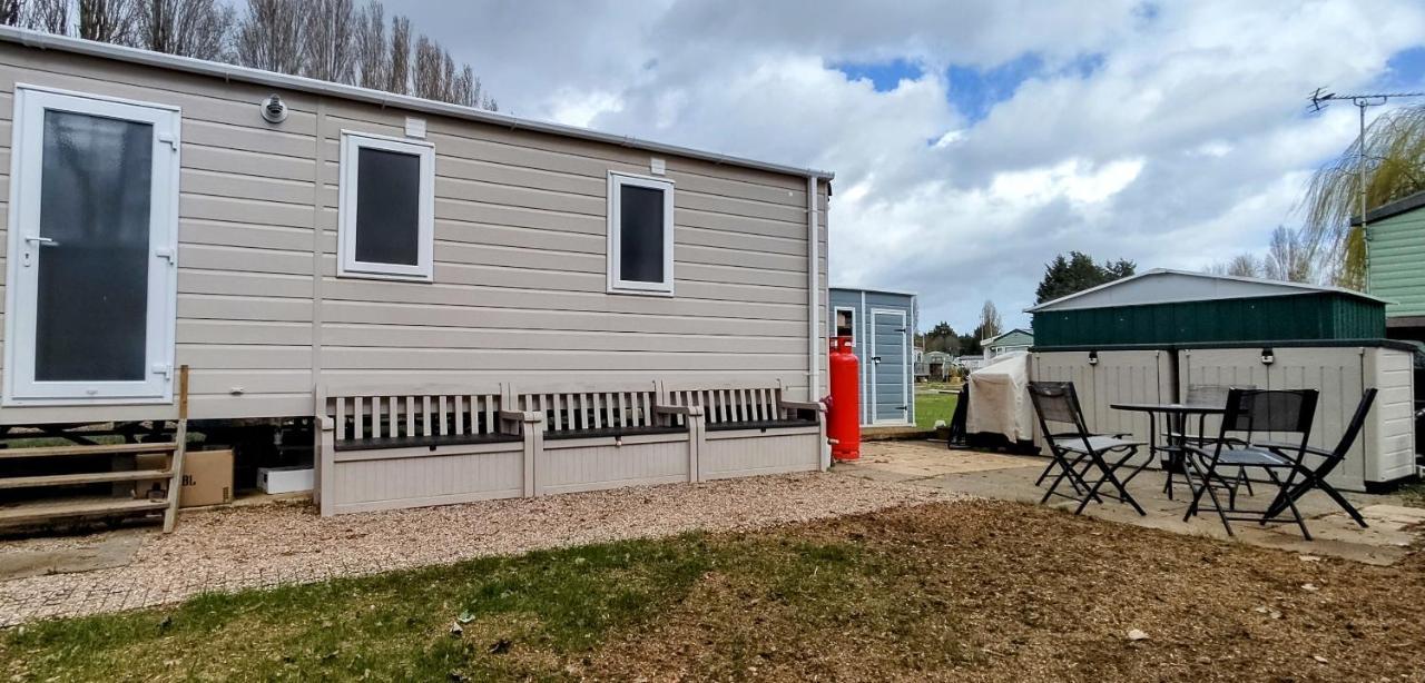 Billing Aquadrome Northampton, Royale Poplar Km12 Apartment Exterior foto